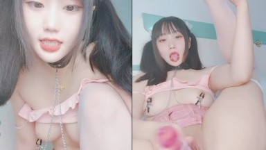 18 white tiger tender girl full body pink clean beauty hole, bumpy glass rod in and out of the fierce poke, collar breast clamp white fat buttocks