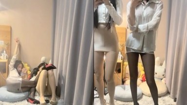 [Long Legged Leprechaun Squeeze Girl and her long legged BFF], two such superbly beautiful legs and buttocks beautiful girls