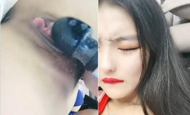 Extremely sexy hot mom disappeared for a long time, costume style resumed broadcasting, the former part of the visual one has been in the maintenance of the baby, small 茓 is still very characteristic, B meat are out!
