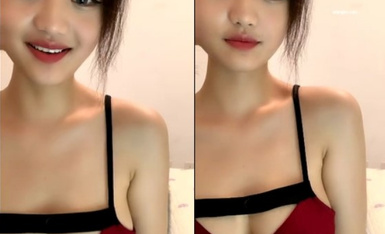 The most beautiful university flower goddess goes to the sea with a super sweet voice] Youthful and beautiful, the world's most beautiful breasts G-tits ~ (2)