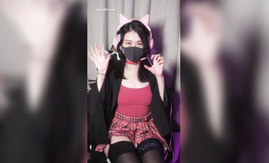 쉐이크샤인의 암캐 '밀크미미' 10월 한정 섹스 신작 - 사이버펑크 게임 소녀 헤드폰 코드를 BB에 꽂아 음악 듣기 HD (7)