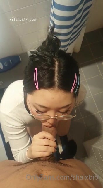 The famous Chinese-Korean hybrid Internet goddess "Shayk" sex subscription private shoot back into the tender white buttocks popping deep throat wrapped cock 爆操无毛學穴 高清 (4)