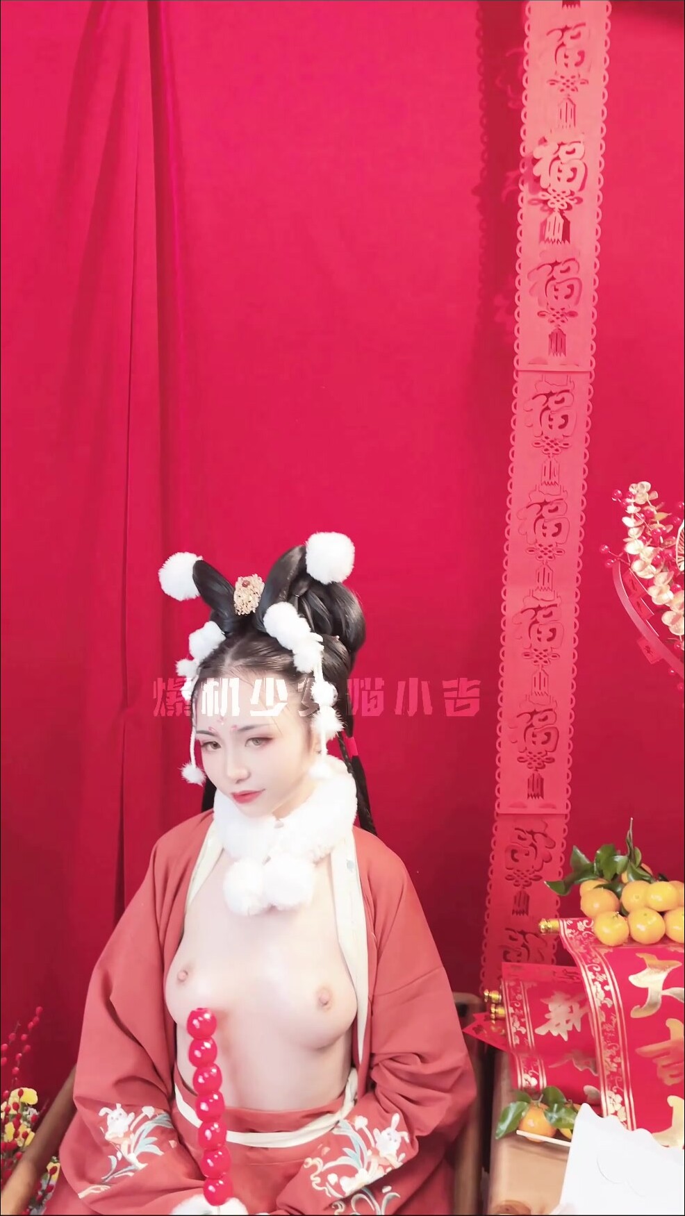 High-end ACG industry goddess popping machine girl ▌Meow Xiaoji ▌Rare T3 member "Jade Rabbit Welcomes Spring" red hot M legs break point dedication 賀慶新春 珍藏必備爆贊!