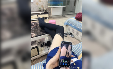 Chủ nhóm Telegram " Cháu gái của tôi tên là Xiao Xi" có những bức ảnh riêng tư về quan hệ tình dục loạn luân về cháu gái mỏng manh của bà bị một con cặc lớn xâm nhập và bị bôi kem ở độ phân giải cao (11).