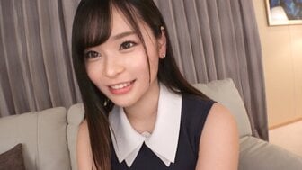SIRO4971 Sexually inexperienced innocent female college student showing her shyness during the pre-screening scene, male lead making cute gasps with crazy output.