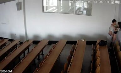 The latest school secretly shoot Heilongjiang a university lecture classroom student couples secretly have sex 『latest heavyweight new melon』original waterless prints