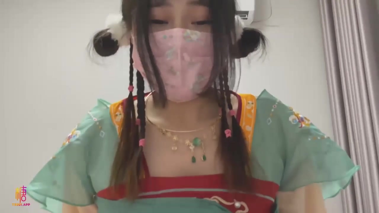 Cute little pill-popping radish [Meow Meow Sauce] tender neighborhood girl in a hanbok dress, actively raising her little ass for daddy's little slutty pussy Who doesn't like a little slutty bitch who's so proactive?
